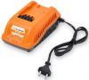 Зарядное устройство VILLARTEC AC402 — анонс